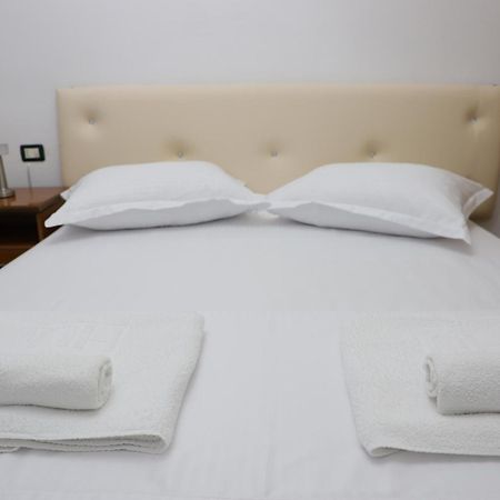 Tb One Bedroom Apartment Berat Zewnętrze zdjęcie