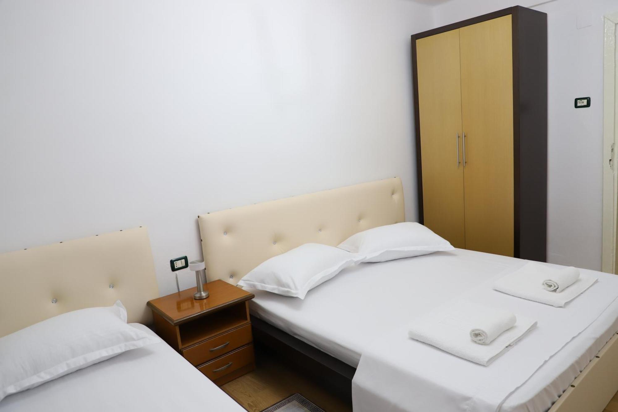 Tb One Bedroom Apartment Berat Zewnętrze zdjęcie